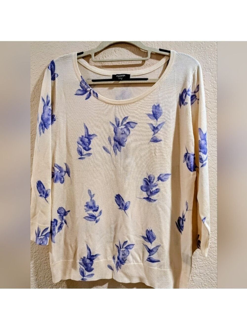 Premise Studio Off White and Light Purple Sweater Medium